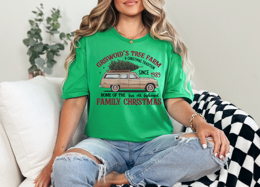 11 Griswold Family Christmas - T Mock.png